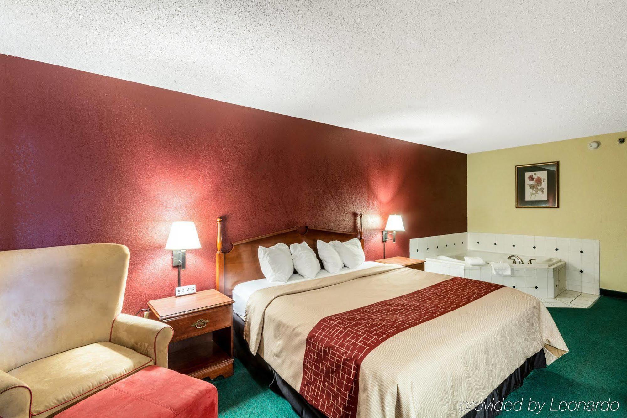 Red Roof Inn Morehead Exterior foto